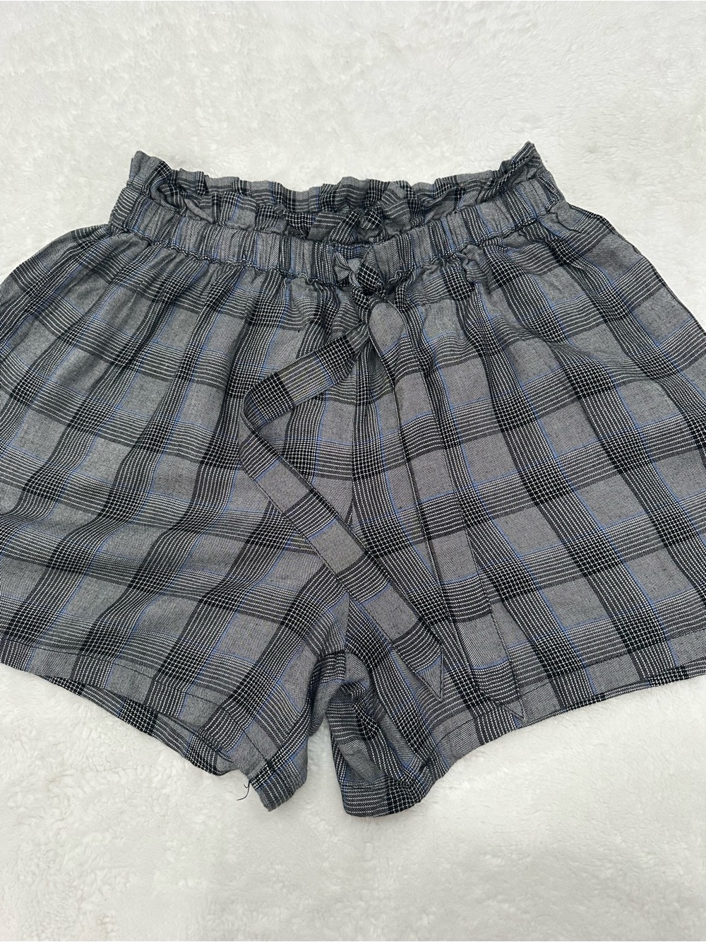 Hollister Gray Plaid High-Waist Drawstring Shorts size S